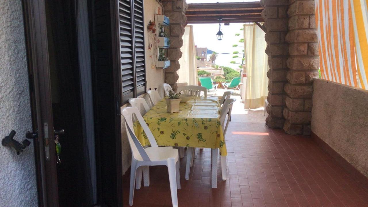 I Girasoli - Casa Alina Tresnuraghes Buitenkant foto
