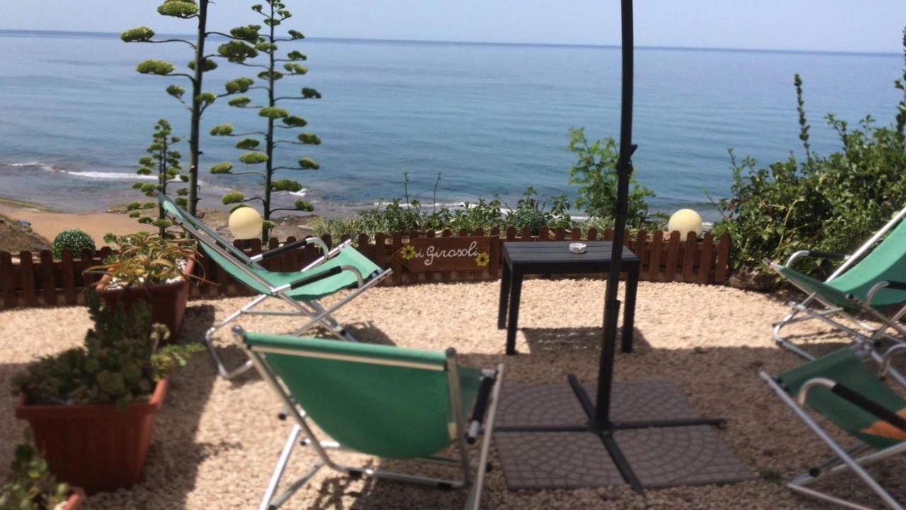 I Girasoli - Casa Alina Tresnuraghes Buitenkant foto