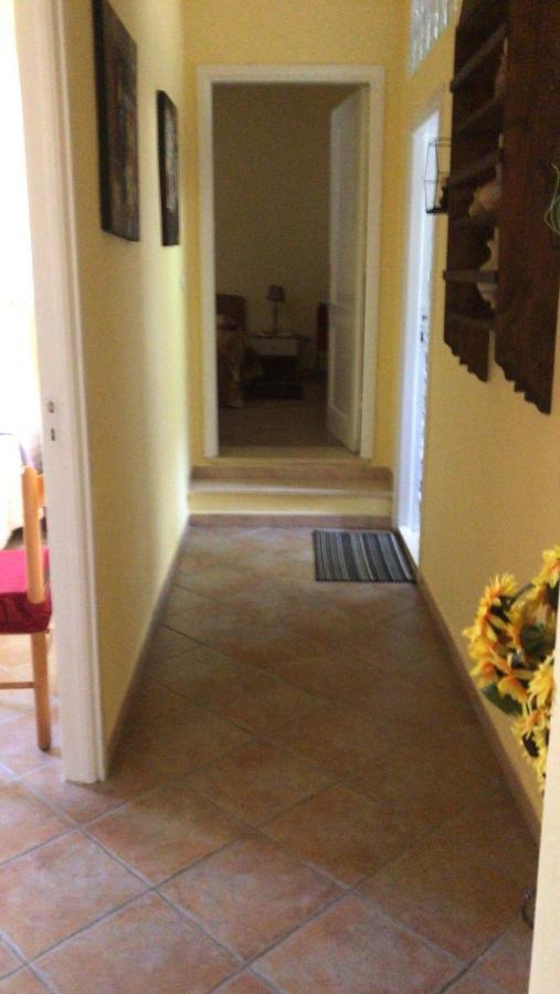 I Girasoli - Casa Alina Tresnuraghes Buitenkant foto