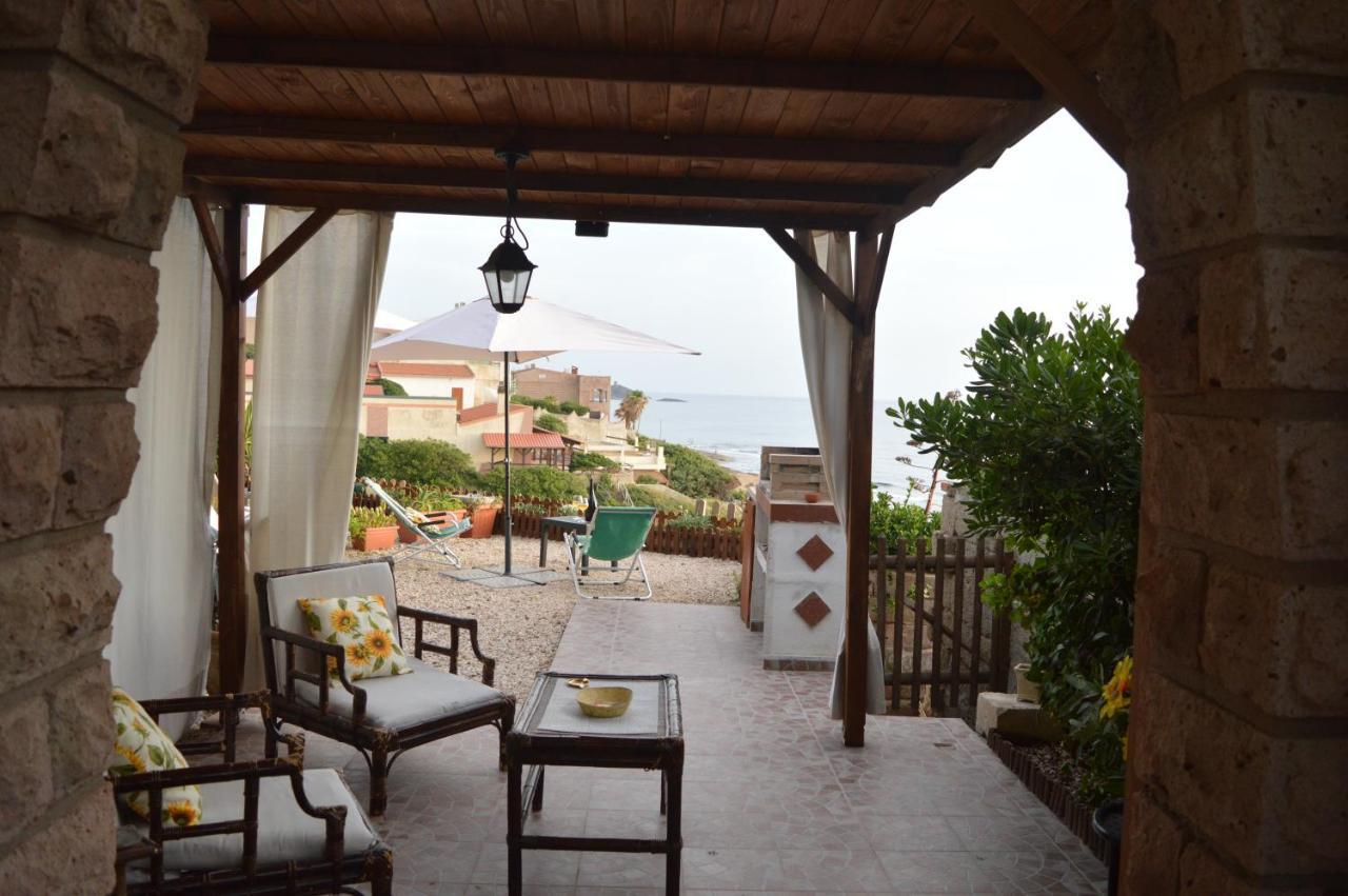 I Girasoli - Casa Alina Tresnuraghes Buitenkant foto